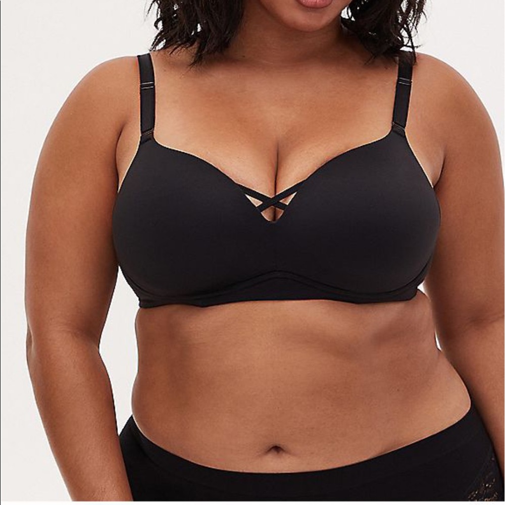 Torrid Black wire free push up bra